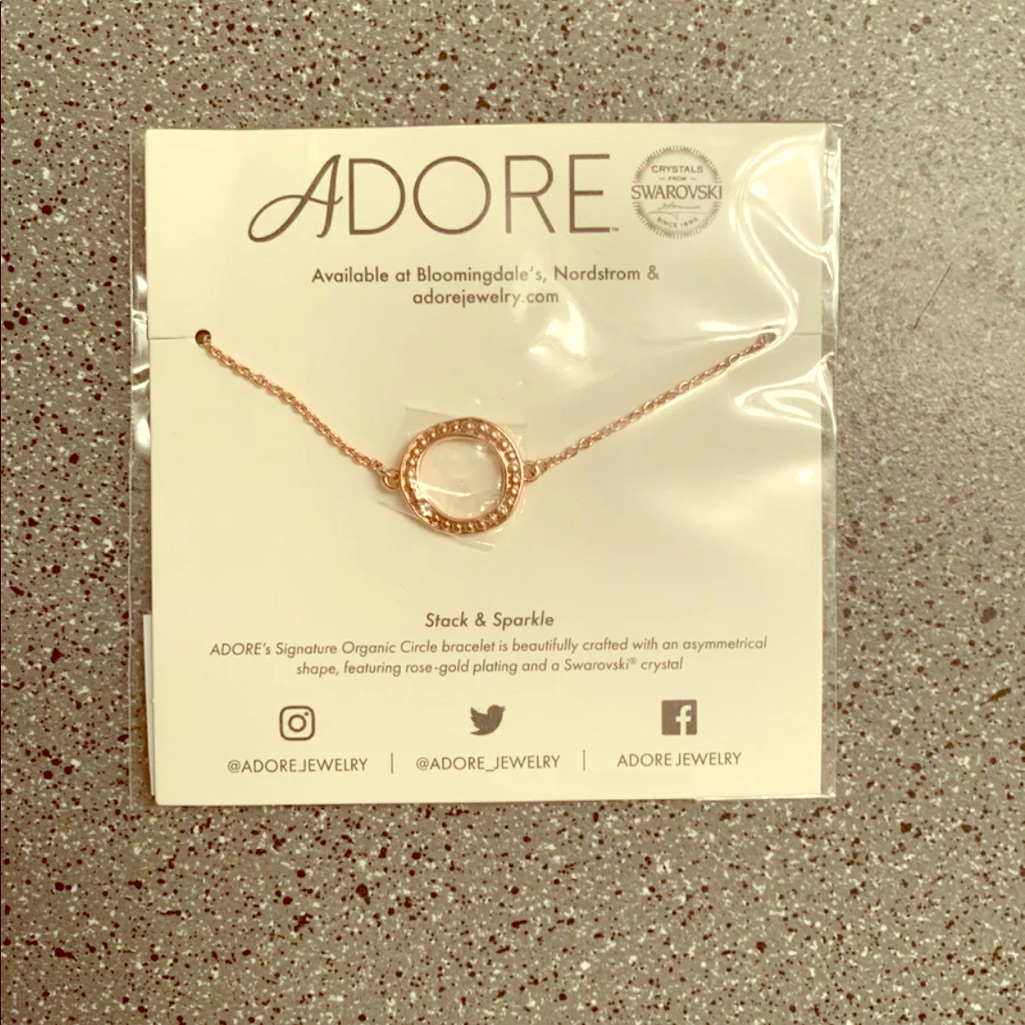 Nwt Adore Swarovski Circle Bracelet Rose Gold 20$